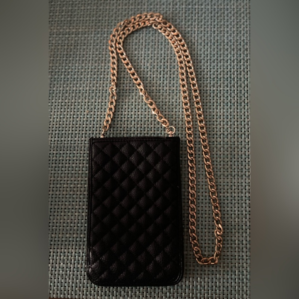 Elegant Black Quilted Chain Bag - GUC - A tiny wear on one of the pouch edges